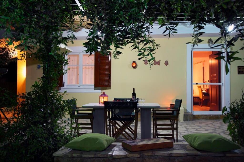 Anthia Private Studio A Breath Away From Beaches Áyios Nikítas 外观 照片