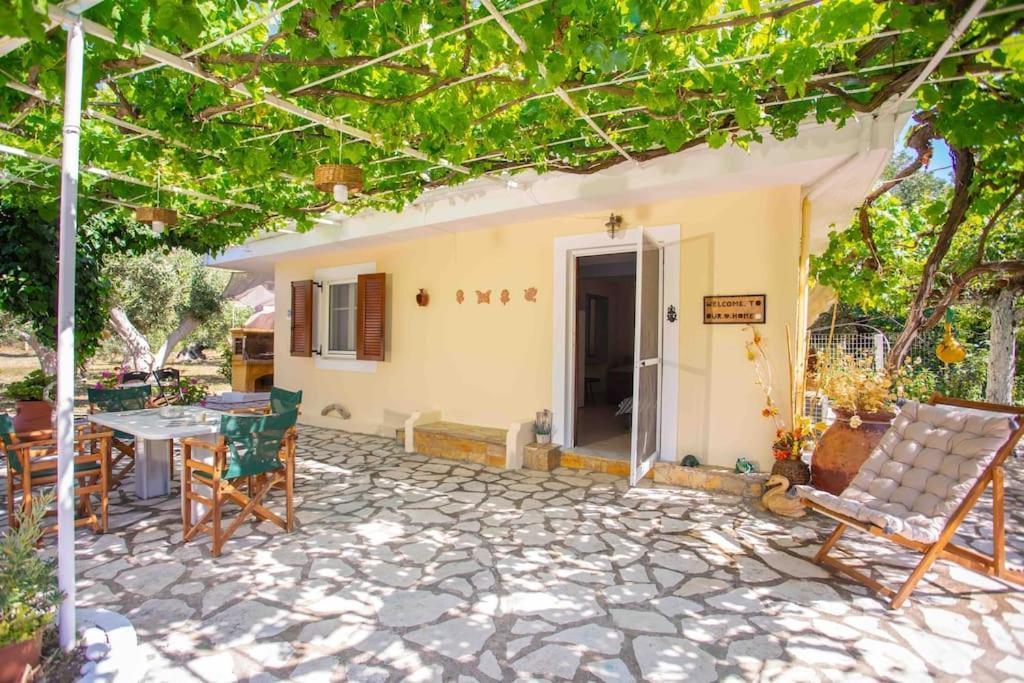 Anthia Private Studio A Breath Away From Beaches Áyios Nikítas 外观 照片